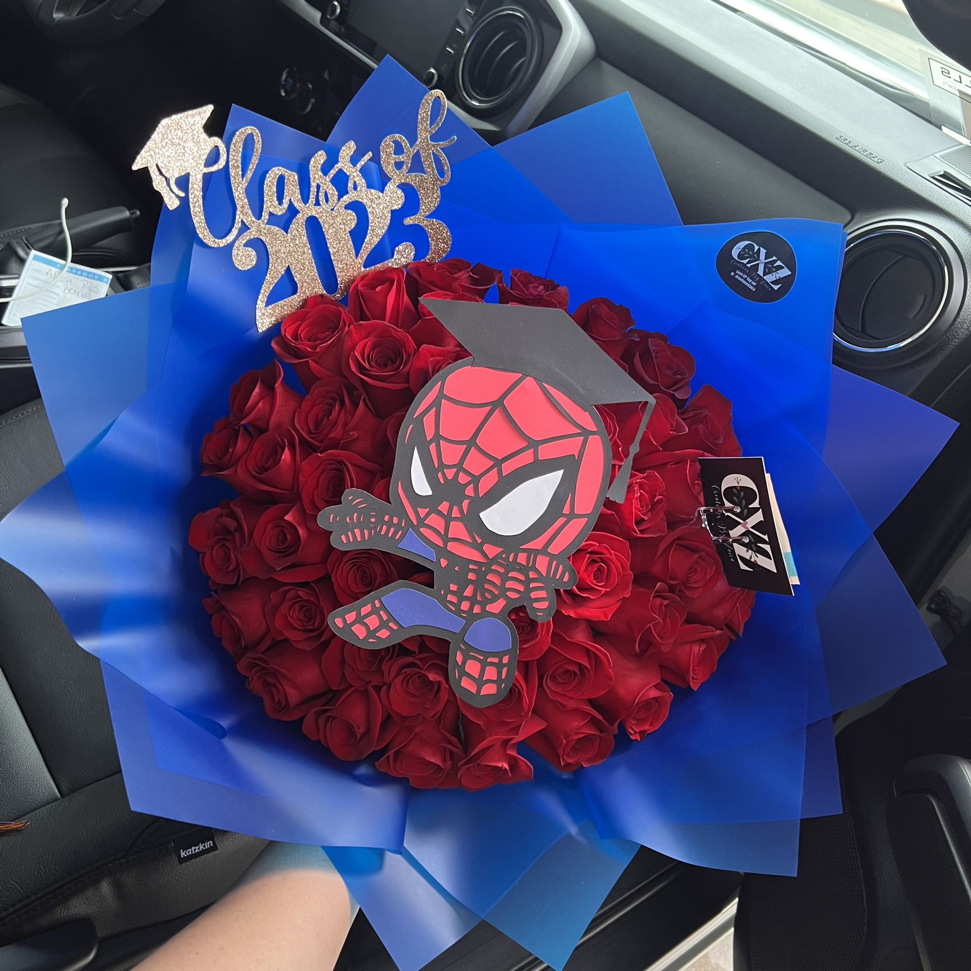 Spider Man Graduation Bouquet Ramo De Rosas Buchón