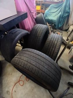 Set of 4 Used Car Tires