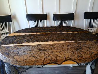 Halloween mantle piece