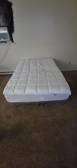 Full mattress with Metal Frame