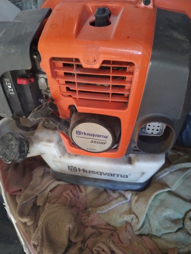 Husqvarna 350BF for Sale in North Las Vegas, NV OfferUp