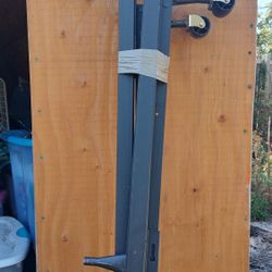 Adjustable Metal Queen/Full Bed Frame With Box Mattress Frame