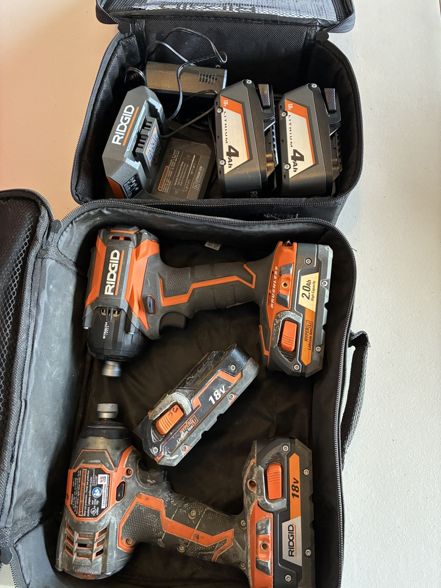 Rigid Kit With Batteries