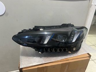 2024-2025 BMW i4 430 left headlight
