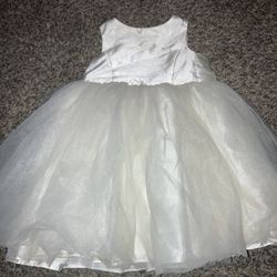 David’s Bridal Flower Girl Dress 