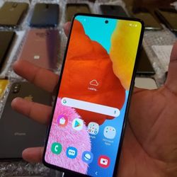 Samsung Galaxy A51 , Unlocked  for all Company Carrier ,  Excellent Condition Like New 