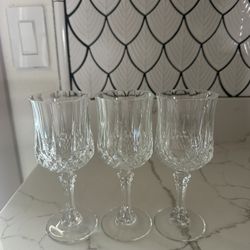 Wine Glasses 