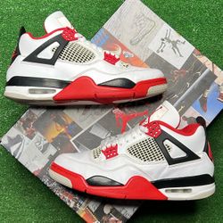 Air Jordan 4 Retro OG ‘Fire Red’ 2020