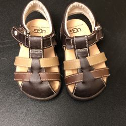 Baby sandals