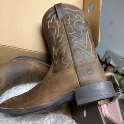Ariat Boot Brand New 11