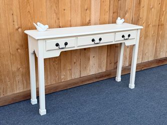 Nice Refinished Console / Entry Table - $135