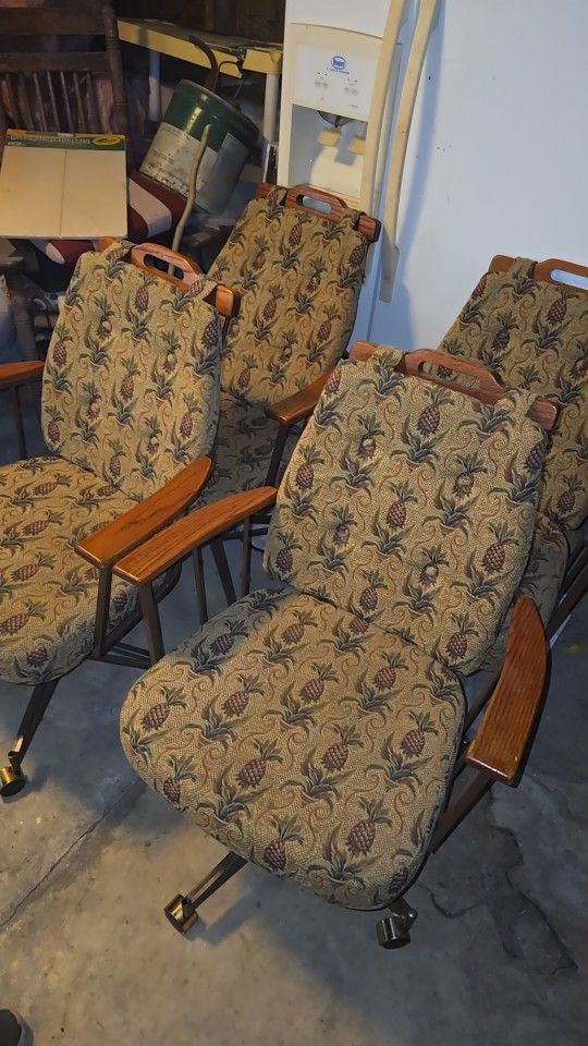 Vintage Pinapple Swivel Dining Chairs x4