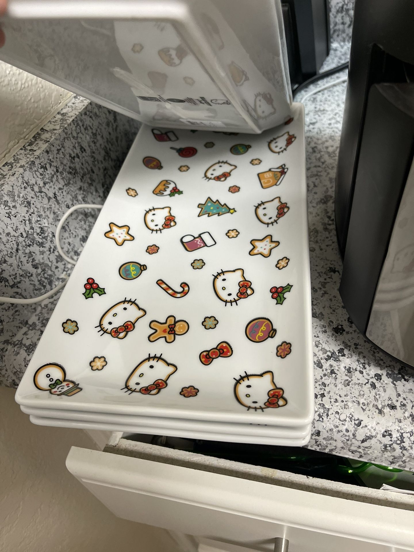 Hello Kitty Christmas Plates
