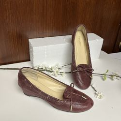 Taryn Rose Pinchas Lizard Print Wedge Loafer Shoes Size 10