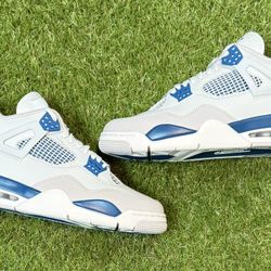 Jordan 4 Military Blue (Grade School Sizes 5.5y, 6y, 6.5y)