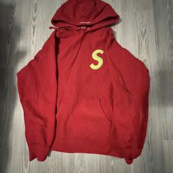 SUPREME HOODIE