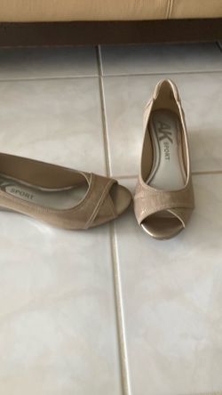 Women’s shoe