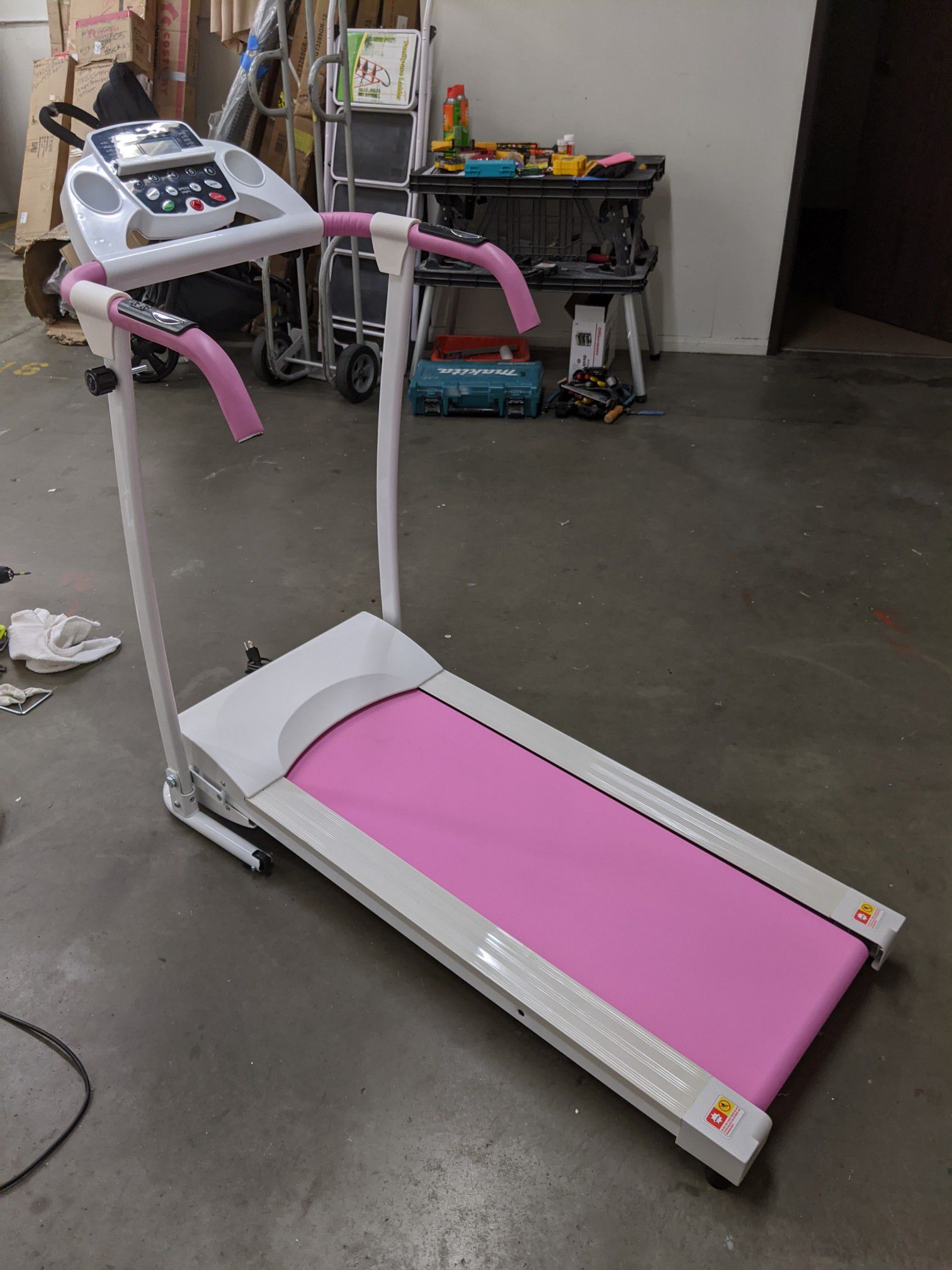 BRAND NEW - Pink women's Treadmill New**