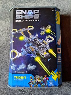 Snap Ships Trident ST-33 Gunship Building Set