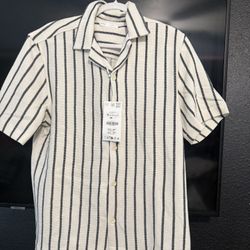 Zara Men’s Button Up Shirt