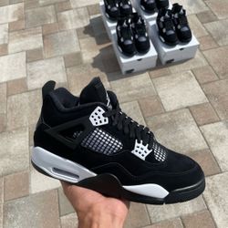 Jordan 4s “White Thunders”