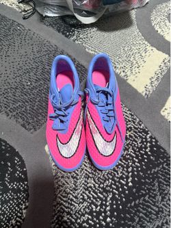 Nike pink/ purple hypervenom cleats 7.5W