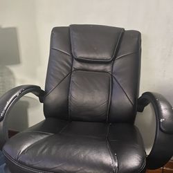 Black Office/ Gaming Chair