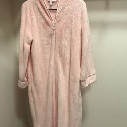Like Brand New Lady Pajama, Size S
