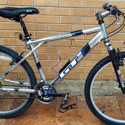 GT Aggressor 2.0 Aluminum Frame Mountain Bike