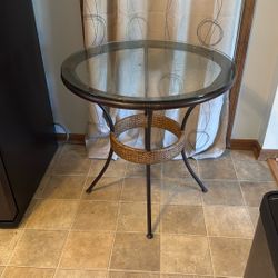 Bakers Rack & Glass Wicker Table