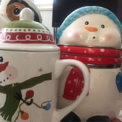 2 cookie jar and  mug with a lid snowman