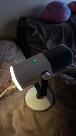 Fifine mic usb-c pick up only