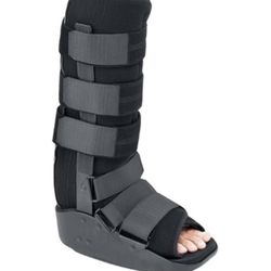 Max Track Boot 
