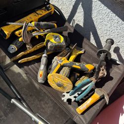 Random Dewalt Tool