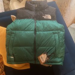 Womens size Medium Fits Like A Mens Size Small Brand New With Tags