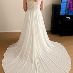 New wedding Dress  Size S