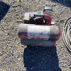 Air Compressor Portable Central Pneumatic