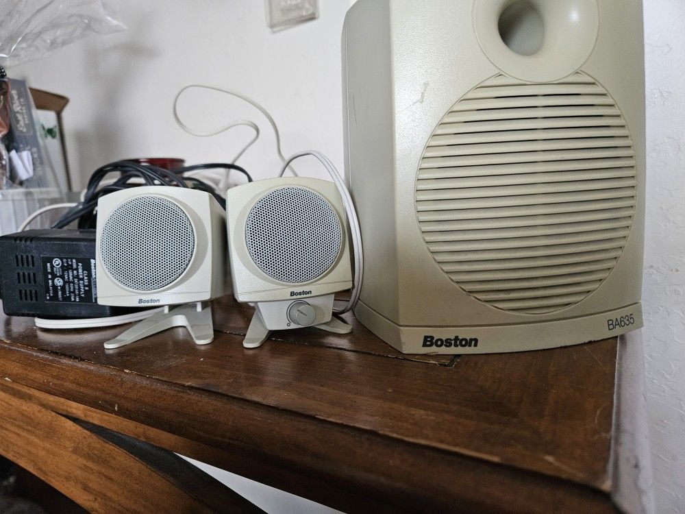 Boston Accustics BA635 Subwoffer Speaker System