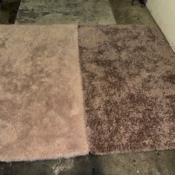 Rugs And  Household  Items 