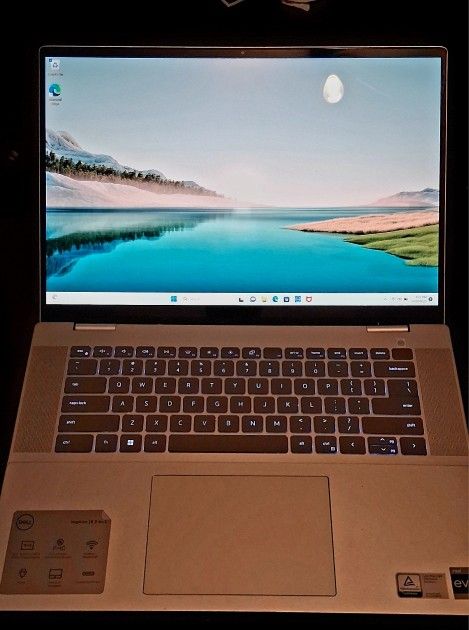 💻 Dell Inspiron 16 2-in-1 – Like New – 13th Gen i7 / 1TB SSD / 16GB RAM 🔥
