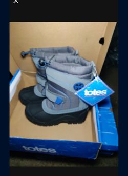 Kids Snow Size 11, 12 , 13, 1, 2, 3, 4 Winter Rain