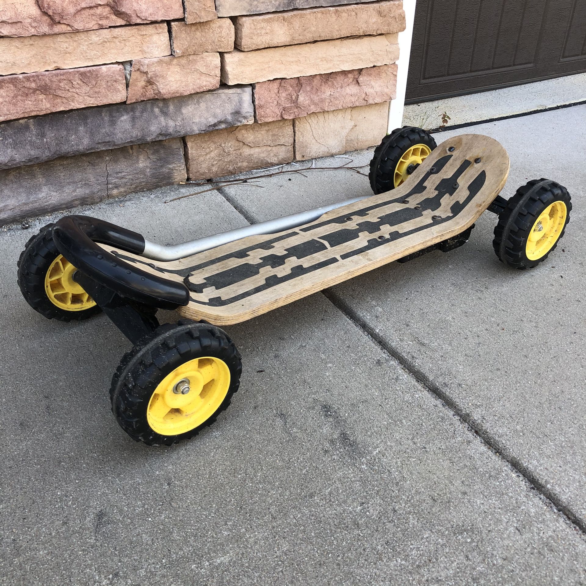 Skateboard - All Terrain Switchboard