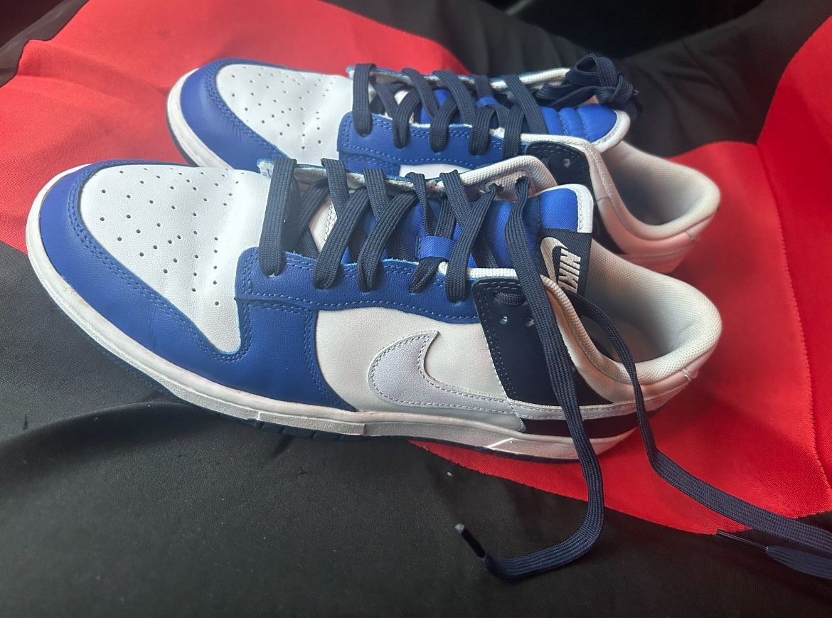 Nike dunk lows blue/white