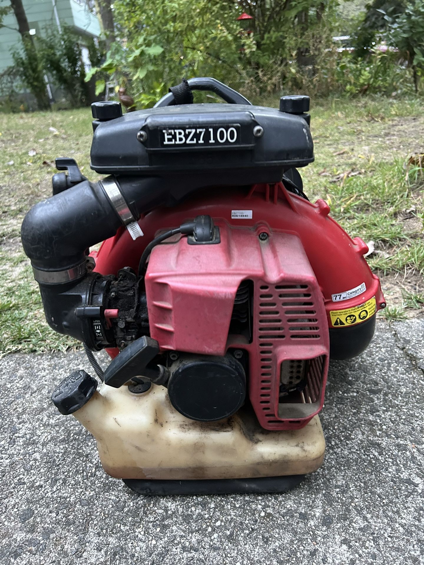 Redmax EBZ 7100 backpack blower