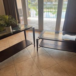 Free - Wood Coffee Tables 