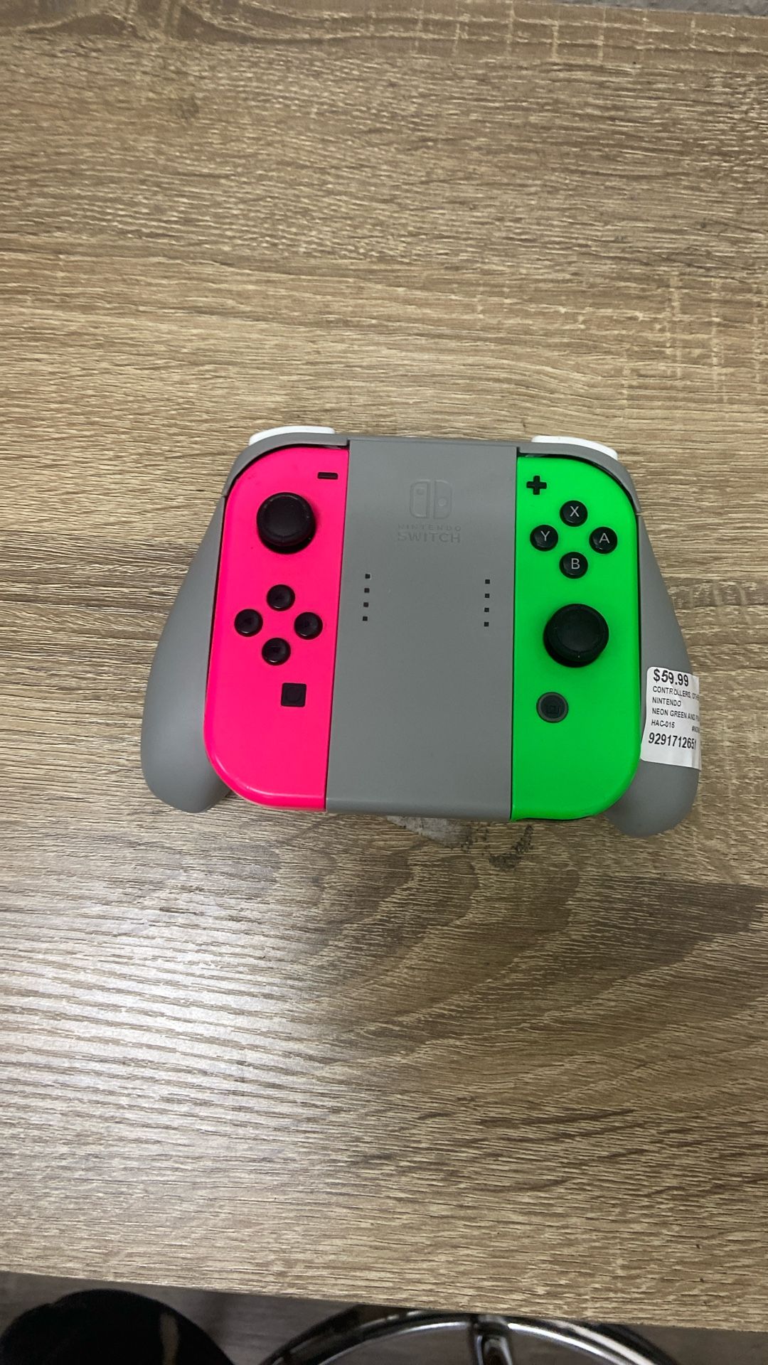 Switch JOYCON And Grip Inv 929 17 12 65 1