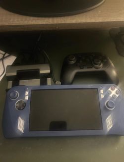 Rog Ally w/ Dock, Controller, Case, Microsd
