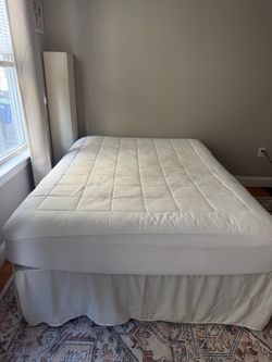 Full/Queen Mattress with Box Spring