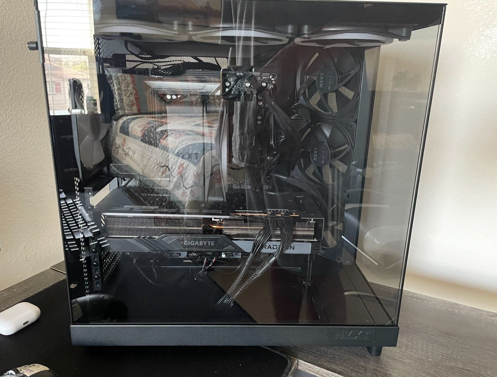 Gaming PC- ( READ Description)