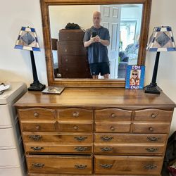 6 Drawer Dresser With Mirror.  